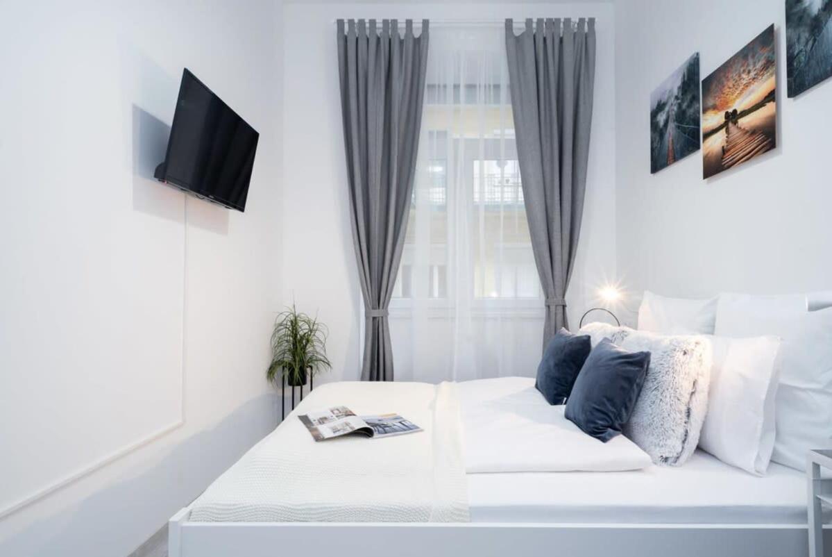 New Home At Exlusive Central Location Budapest Bagian luar foto