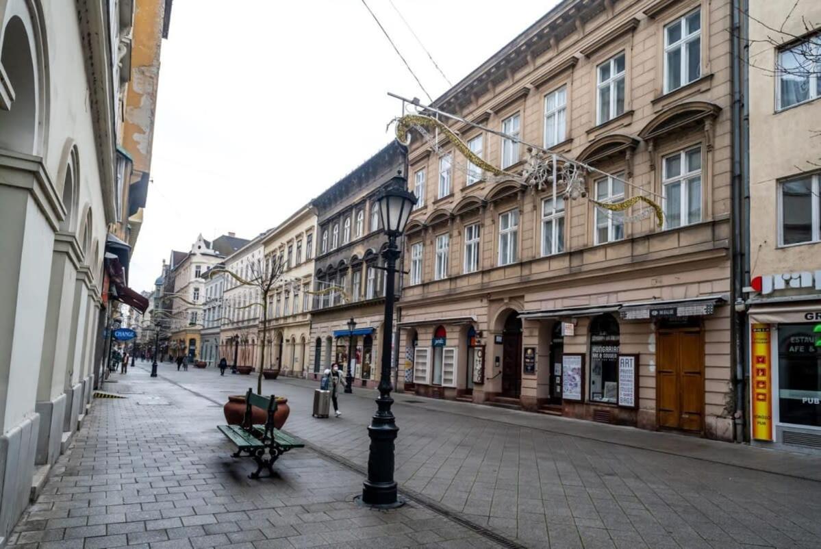 New Home At Exlusive Central Location Budapest Bagian luar foto
