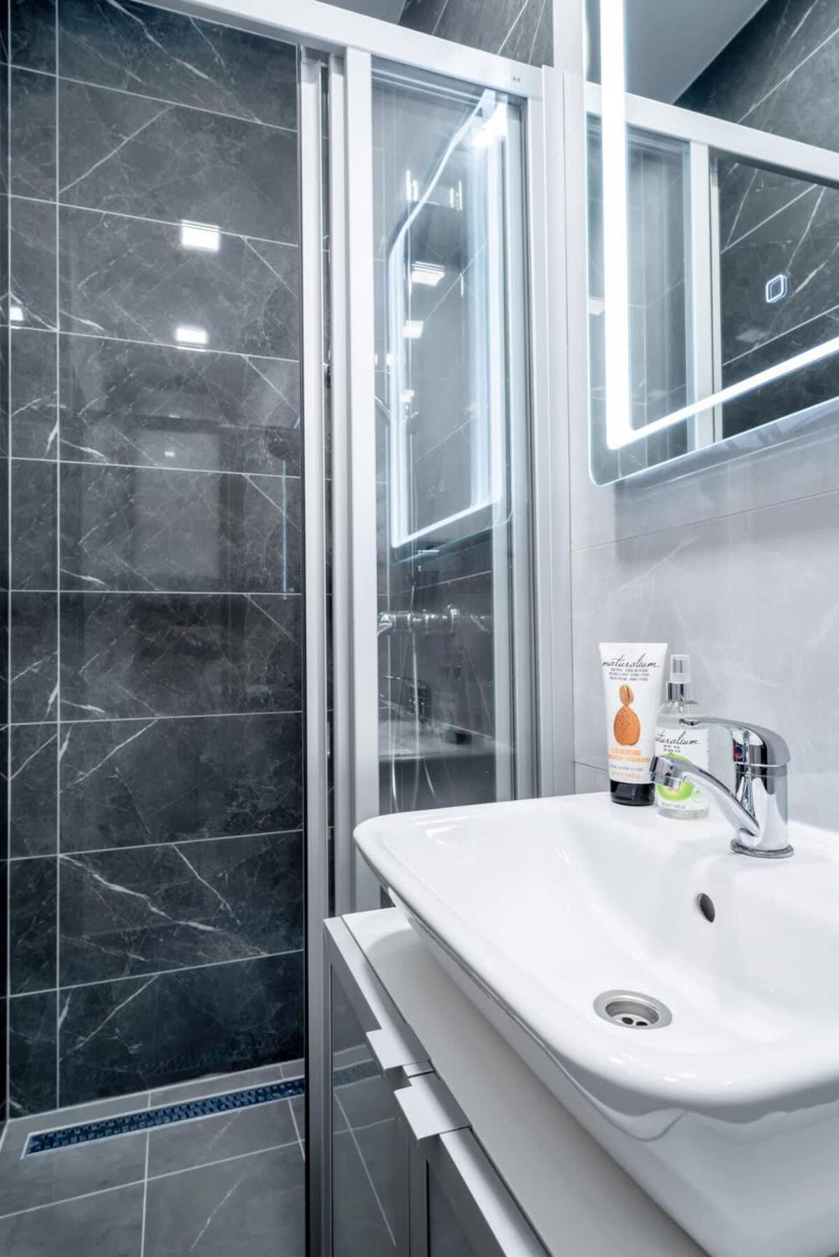 New Home At Exlusive Central Location Budapest Bagian luar foto